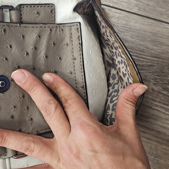 Guess, Cream, Y2k, Vintage, Brown, Handbag, Purse, Casual, Summer - Picture 4 of 9